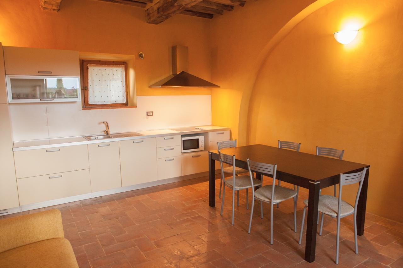 Casa Vacanze "Casale Al Pino" Riparbella Eksteriør bilde